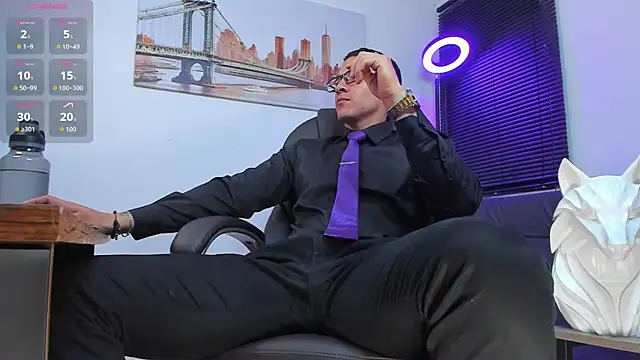 Dash Bukoski online show from September 2025 11:53:02 AM