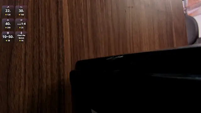 Dash Bukoski online show from October 2025 11:53:01 AM