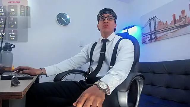 Dash Bukoski online show from October 2025 11:22:01 AM