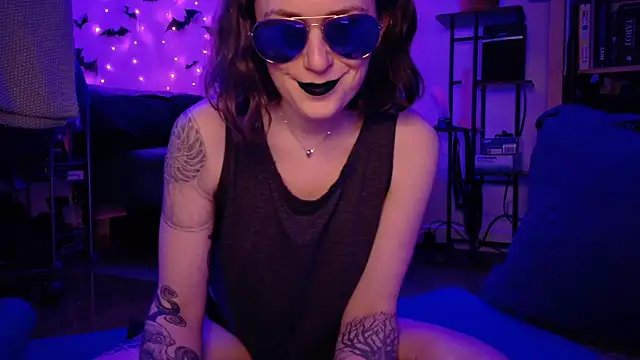 mistressannafoxx online show from April 2026 12:12:01 AM