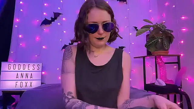 mistressannafoxx online show from January 2026 10:13:02 PM