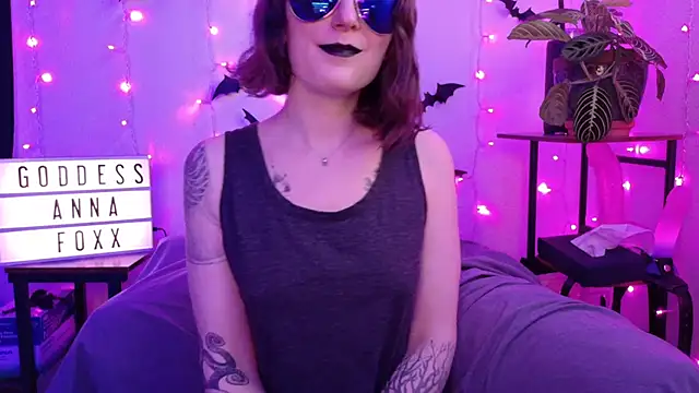 mistressannafoxx online show from February 2026 10:21:02 PM