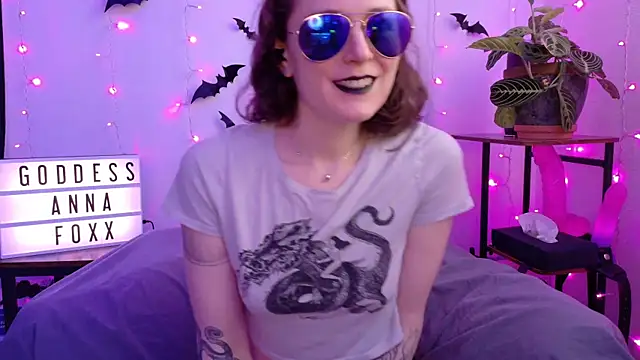 mistressannafoxx online show from February 2026 10:12:02 PM