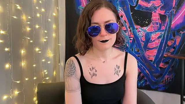 mistressannafoxx online show from October 2025 08:53:01 PM
