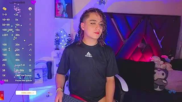 derek greyy  online show from November 2025 10:24:01 PM