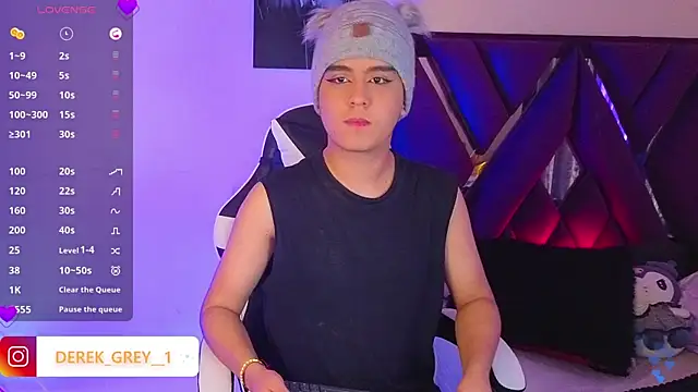 derek greyy  online show from September 2025 03:40:02 PM