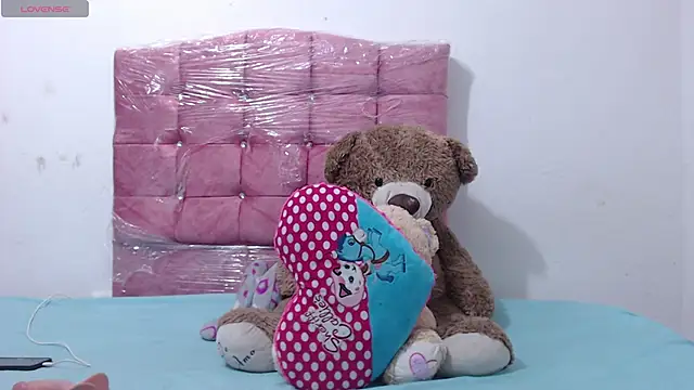 toxic sweet  online show from May 2026 03:48:01 AM