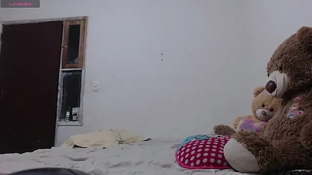 toxic sweet  online show from March 2026 07:03:01 AM