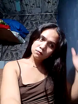 lexyyr17 online show from April 2026 12:18:02 AM