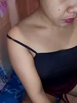 hotmomma8 online show from April 2026 08:59:02 PM