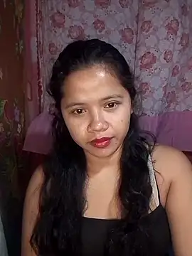 hotmomma8 online show from April 2026 08:35:01 PM