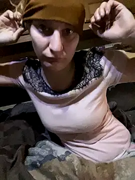 Snapshot of Sxyfeetlvr chatting on November 2025 12:19:02 PM Sxyfeetlvr online show from November 2025 12:19:02 PM