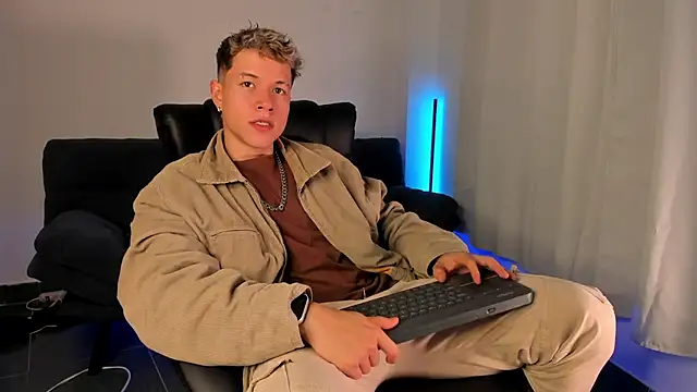 nathan blake online show from October 2025 08:19:02 PM