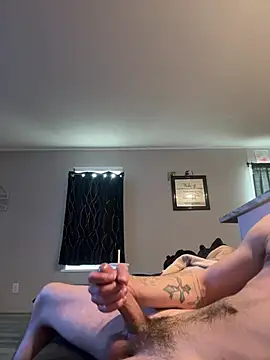 Snapshot of OscarBrow chatting on April 2026 11:55:01 PM OscarBrow online show from April 2026 11:55:01 PM