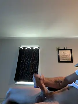 Snapshot of OscarBrow chatting on February 2026 07:02:02 PM OscarBrow online show from February 2026 07:02:02 PM