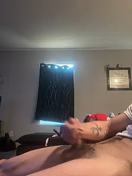 Snapshot of OscarBrow chatting on May 2026 12:21:01 AM OscarBrow online show from May 2026 12:21:01 AM