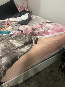 Snapshot of ToyBox96 chatting on November 2025 07:29:01 AM ToyBox96 online show from November 2025 07:29:01 AM