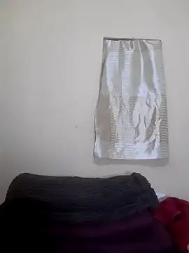 PRINCESSEMELXX93 online show from October 2025 01:37:02 AM