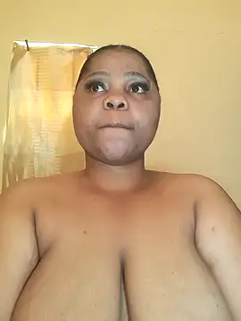 Snapshot of PRINCESSEMELXX93 chatting on October 2025 11:01:01 AM PRINCESSEMELXX93 online show from October 2025 11:01:01 AM