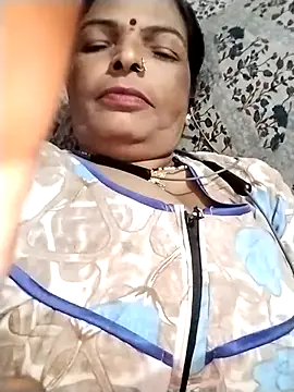 Snapshot of Shruti_Bhabhi38 chatting on September 2025 05:51:01 PM Shruti Bhabhi38 online show from September 2025 05:51:01 PM