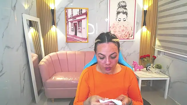 Snapshot of Jade_Jones_a chatting on September 2025 03:43:01 AM Jade Jones a online show from September 2025 03:43:01 AM