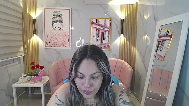 Jade Jones a online show from December 2025 03:38:02 AM