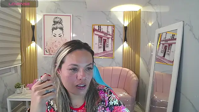 Jade Jones a online show from November 2025 03:44:02 AM