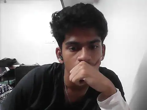 kjohn20 online show from October 2025 08:24:01 PM