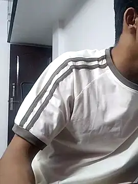 Snapshot of kjohn20 chatting on February 2026 04:05:01 PM kjohn20 online show from February 2026 04:05:01 PM