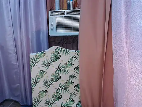 042787DONNA online show from April 2026 01:18:01 AM