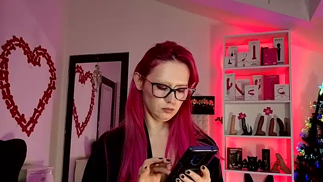 kulteacher online show from November 2025 12:10:02 PM