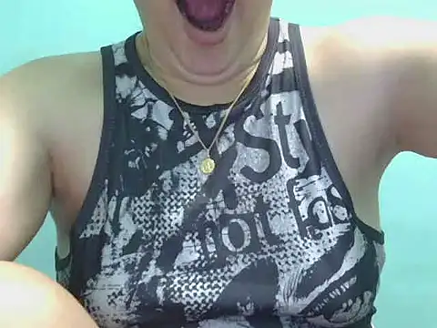 Snapshot of sexychubb101 chatting on October 2025 02:42:02 AM sexychubb101 online show from October 2025 02:42:02 AM