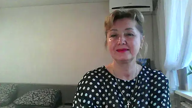 IrynaMolbertx online show from October 2025 08:11:02 AM