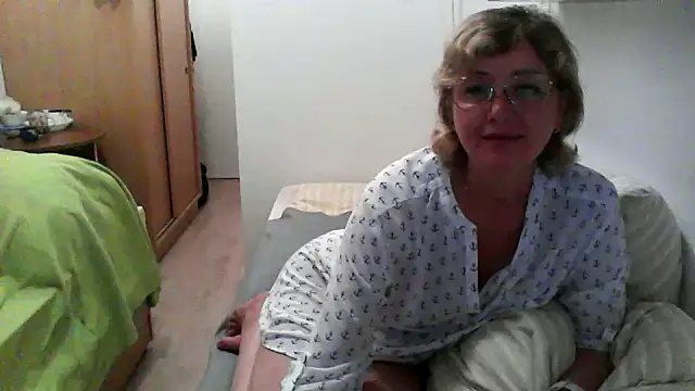 IrynaMolbertx online show from September 2025 08:02:02 PM