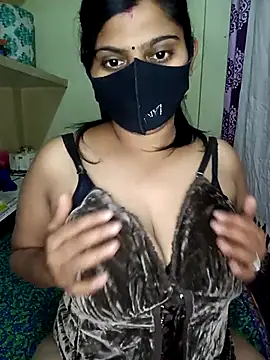 reena502 online show from February 2026 12:11:01 AM