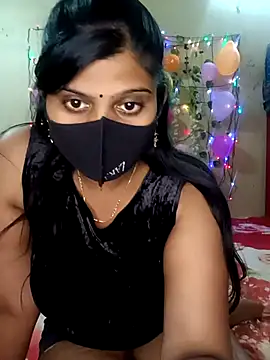 reena502 online show from November 2025 06:30:02 PM