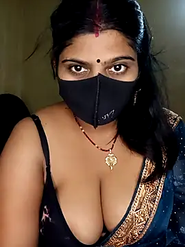 reena502 online show from July 2026 03:52:02 AM