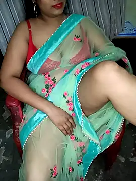 Snapshot of reena502 chatting on September 2025 06:58:02 PM reena502 online show from September 2025 06:58:02 PM