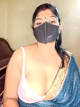 reena502 online show from July 2026 04:12:01 AM