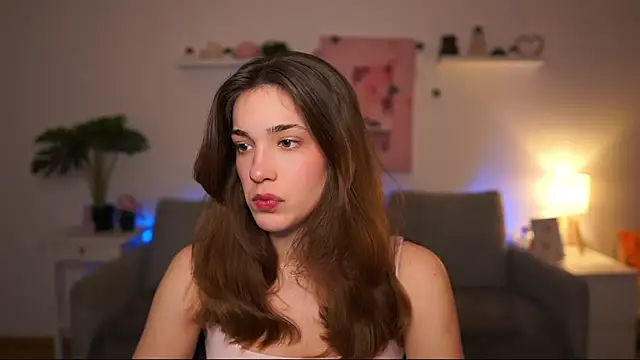 kissie cat online show from April 2026 01:23:02 PM