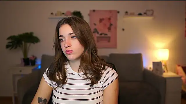 kissie cat online show from January 2026 02:23:01 PM