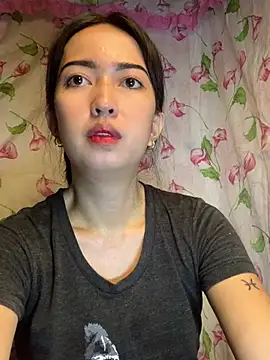 Snapshot of Soft_Angel8 chatting on June 2026 11:38:01 AM Soft Angel8 online show from June 2026 11:38:01 AM