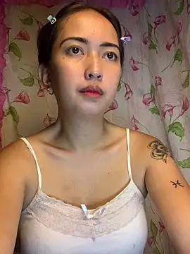 Snapshot of Soft_Angel8 chatting on June 2026 07:41:02 AM Soft Angel8 online show from June 2026 07:41:02 AM