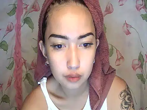 Snapshot of Soft_Angel8 chatting on June 2026 04:07:02 AM Soft Angel8 online show from June 2026 04:07:02 AM