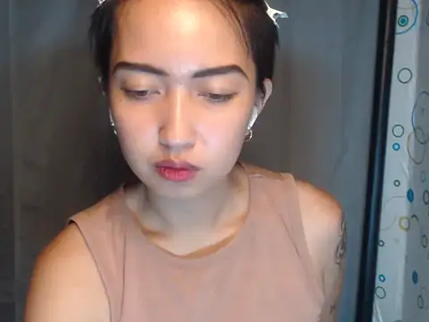 Snapshot of Soft_Angel8 chatting on June 2026 03:38:02 PM Soft Angel8 online show from June 2026 03:38:02 PM
