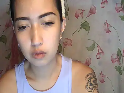 Snapshot of Soft_Angel8 chatting on July 2026 04:45:01 AM Soft Angel8 online show from July 2026 04:45:01 AM