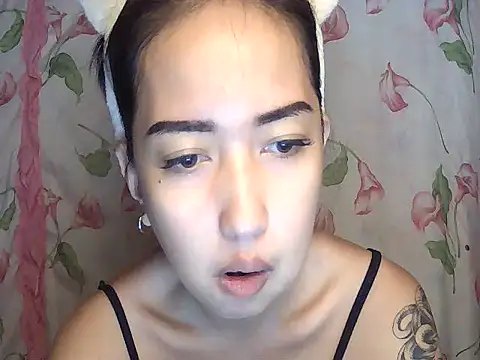 Snapshot of Soft_Angel8 chatting on July 2026 10:24:01 AM Soft Angel8 online show from July 2026 10:24:01 AM