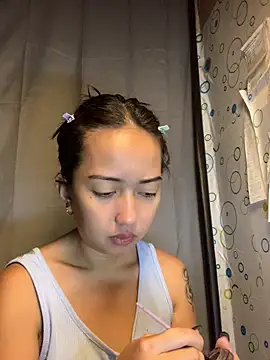 Snapshot of Soft_Angel8 chatting on May 2026 04:29:01 AM Soft Angel8 online show from May 2026 04:29:01 AM