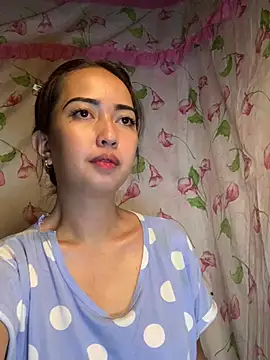 Snapshot of Soft_Angel8 chatting on June 2026 06:25:02 PM Soft Angel8 online show from June 2026 06:25:02 PM