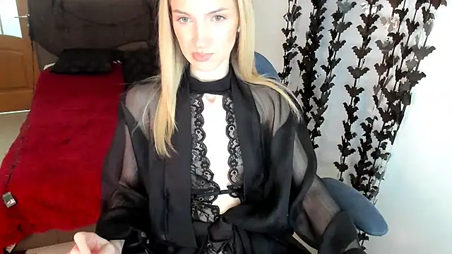 Snapshot of AndrianaBelle chatting on October 2025 03:24:01 PM AndrianaBelle online show from October 2025 03:24:01 PM